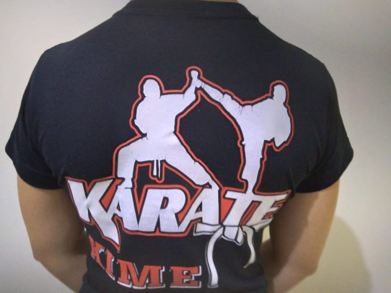 Camiseta Preta Costas2
