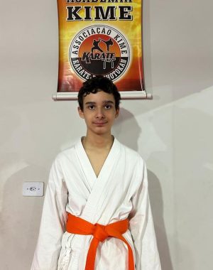 Luis Miguel laranja