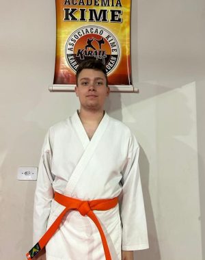 Pedro Capelari laranja