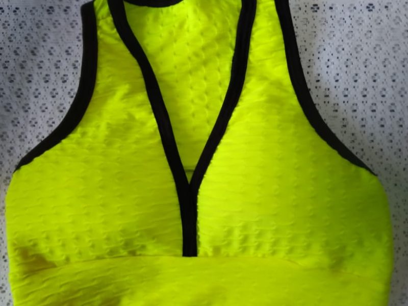 Top Amarelo frente